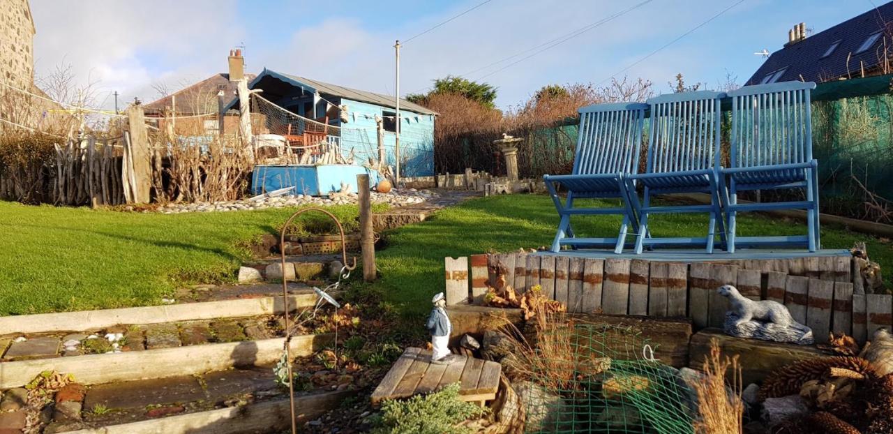 Driftwood Cottage, Portsoy Банф Екстериор снимка
